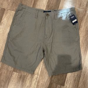 NWT Lucky brand men’s linen shorts. Size 34